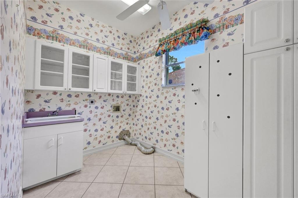 BERKSHIRE LAKES - Residential