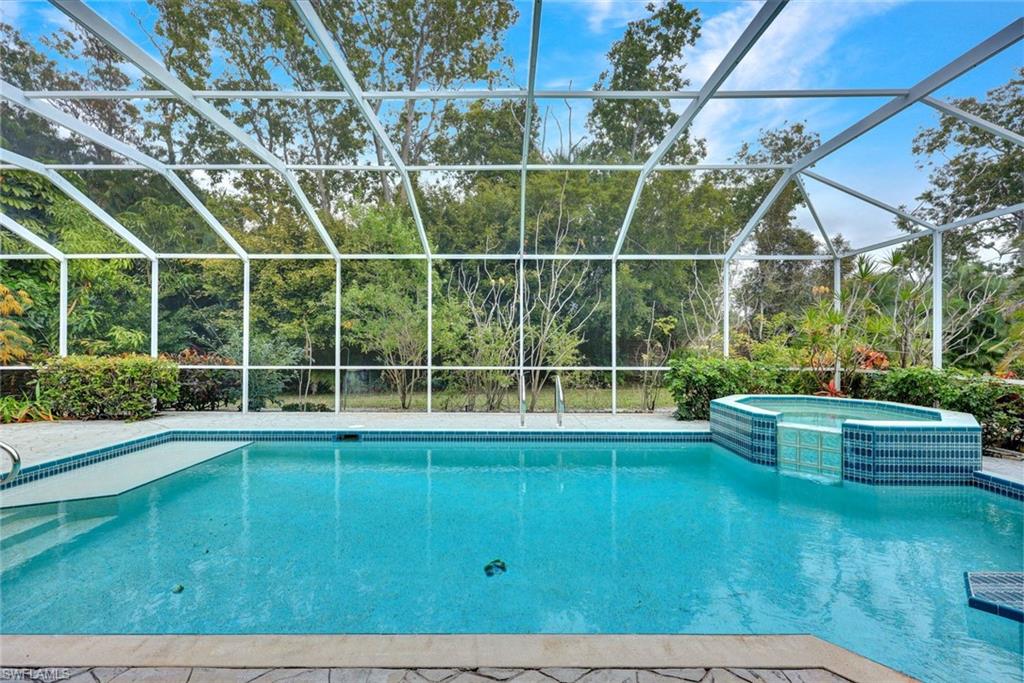 BERKSHIRE LAKES - Residential