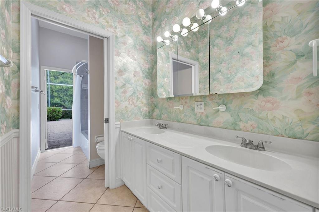 BERKSHIRE LAKES - Residential