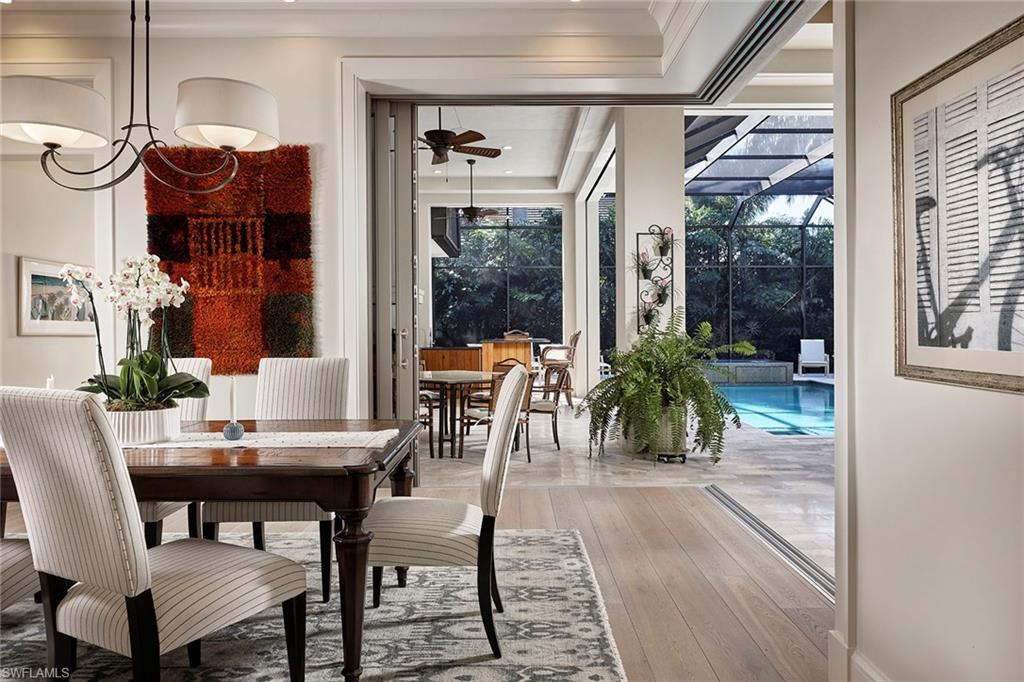 MOORINGS - Residential