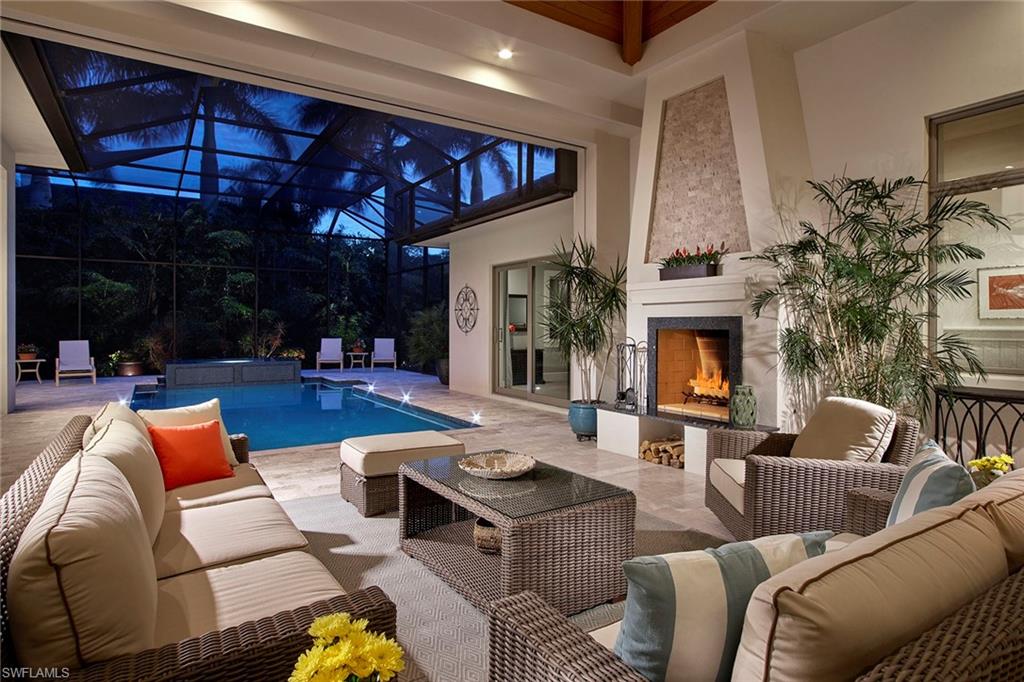 MOORINGS - Residential