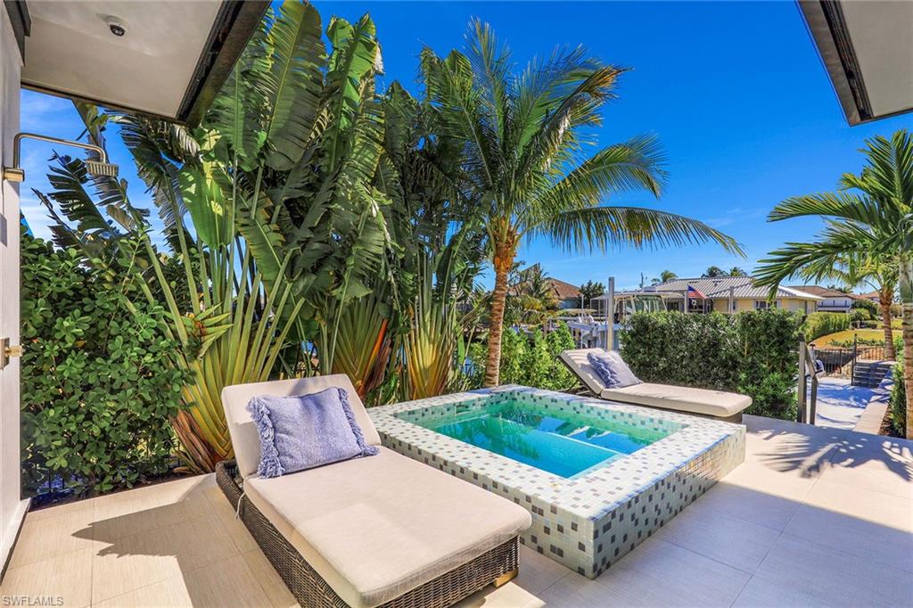 MARCO ISLAND - Residential