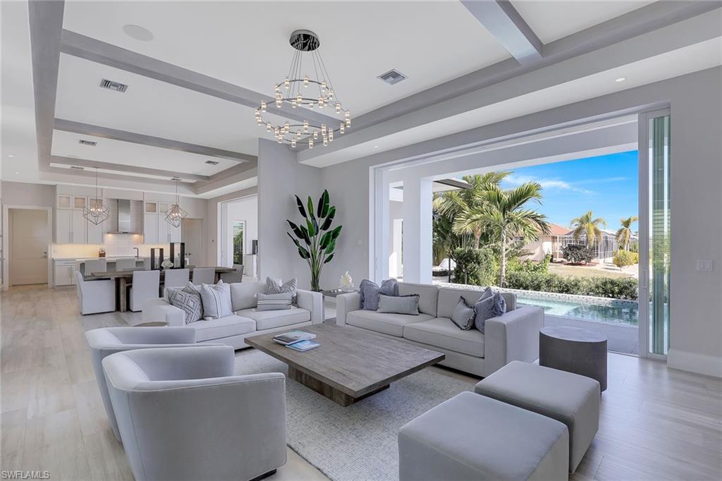 MARCO ISLAND - Residential