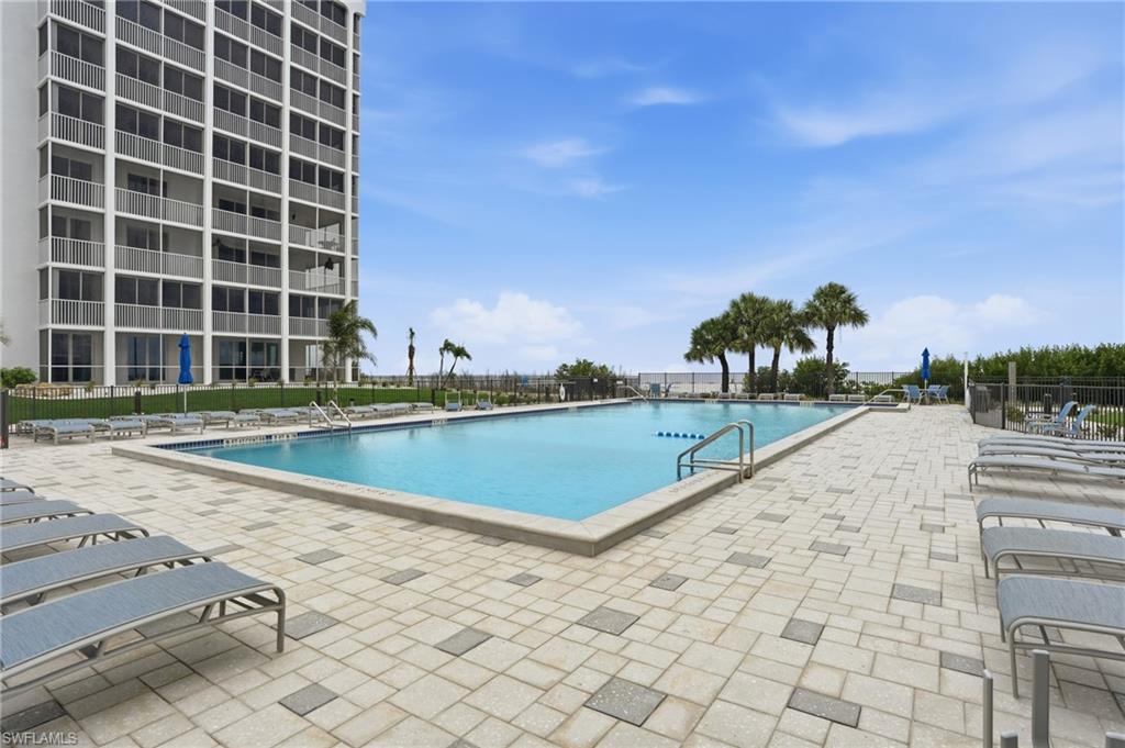 CRECIENTE - Residential