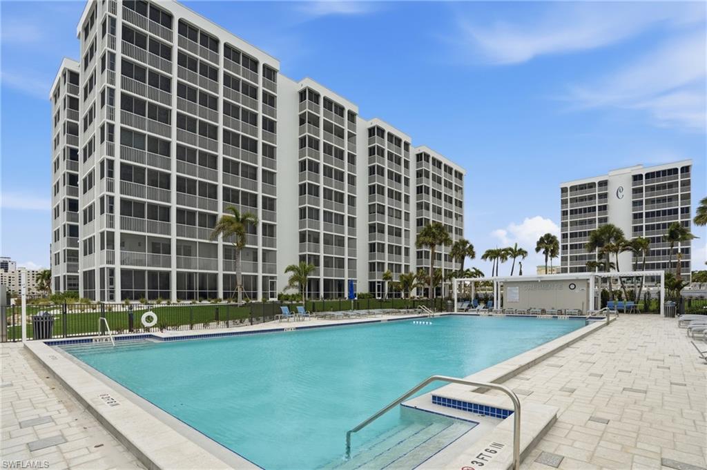 CRECIENTE - Residential