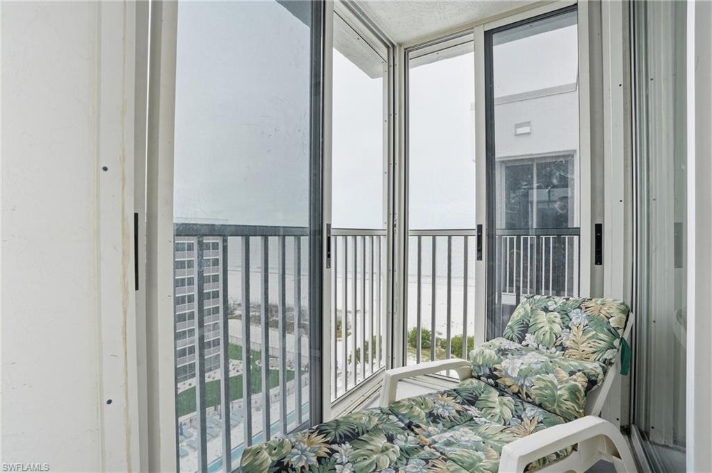 CRECIENTE - Residential