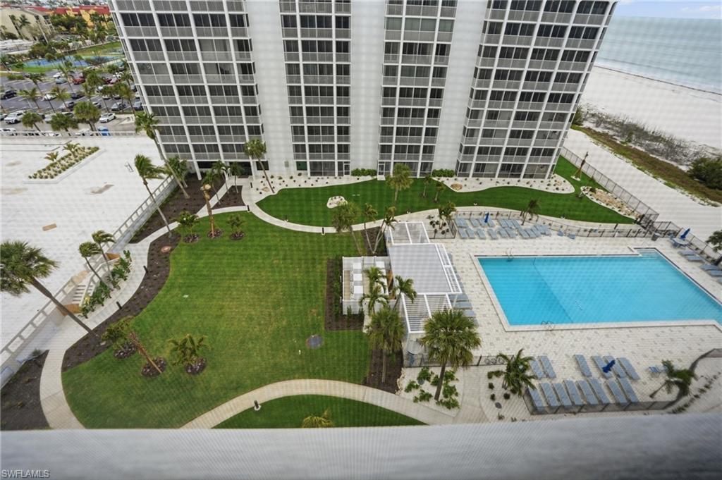 CRECIENTE - Residential