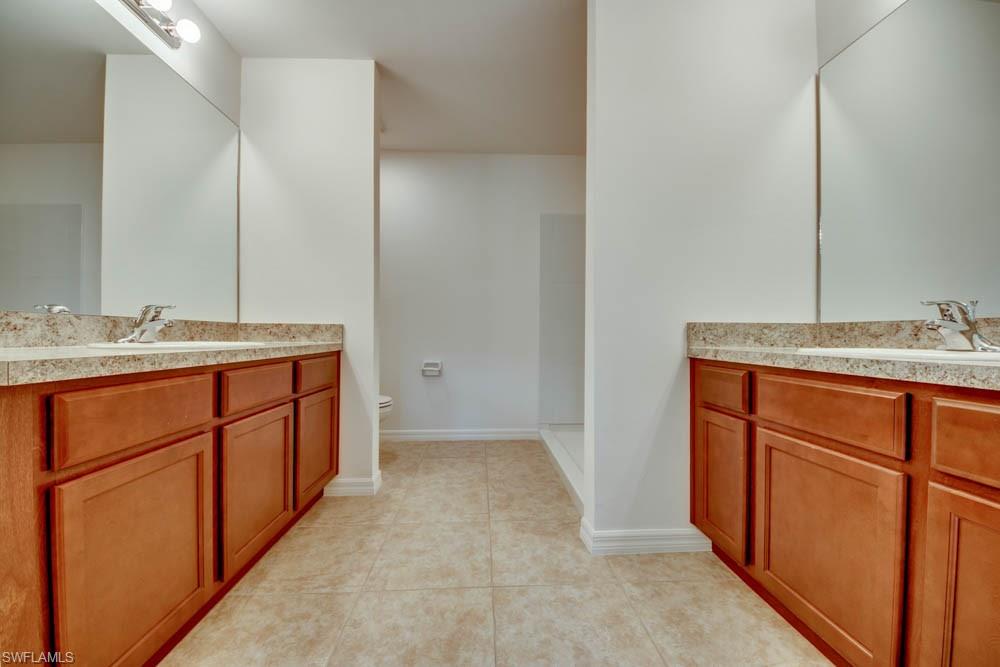 SHADOW LAKES - Residential