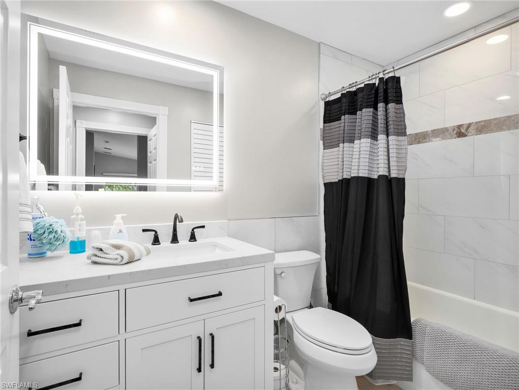 VILLAGE WALK OF BONITA SPRINGS - Residential