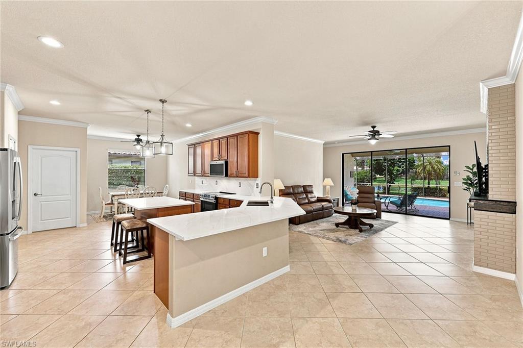 3817 Ruby WAY
