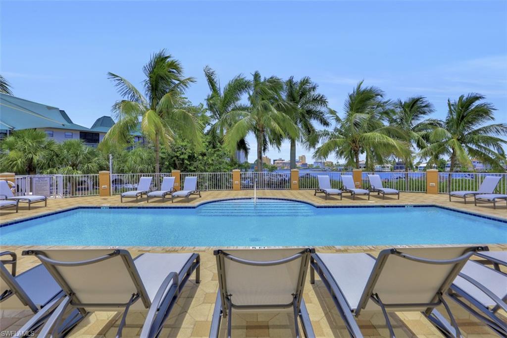 REGATTA - Residential