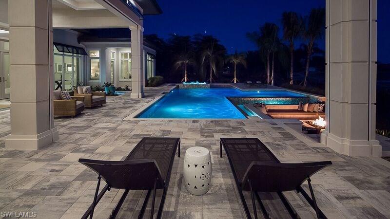 QUAIL WEST - Residential