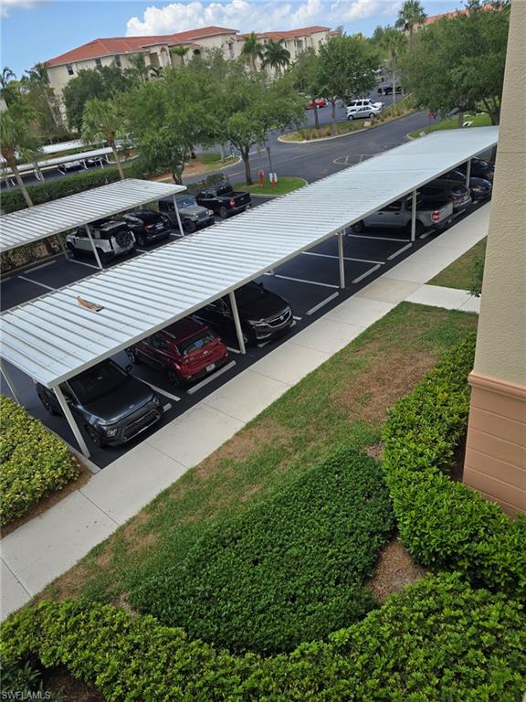 FAIRWAY VILLAS - Residential