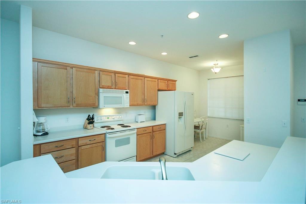 SANIBEL VIEW CONDO - Residential