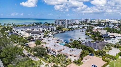 Photo of 261 Banyan BLVD #104, NAPLES, FL 34102 (MLS # 225073848)