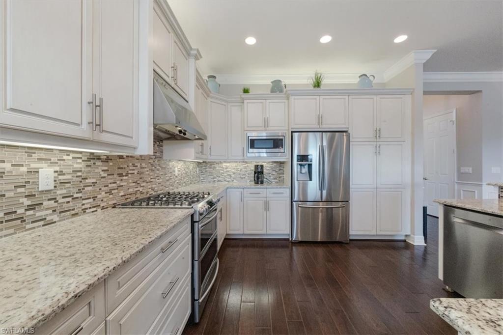 MARBELLA ISLES - Residential