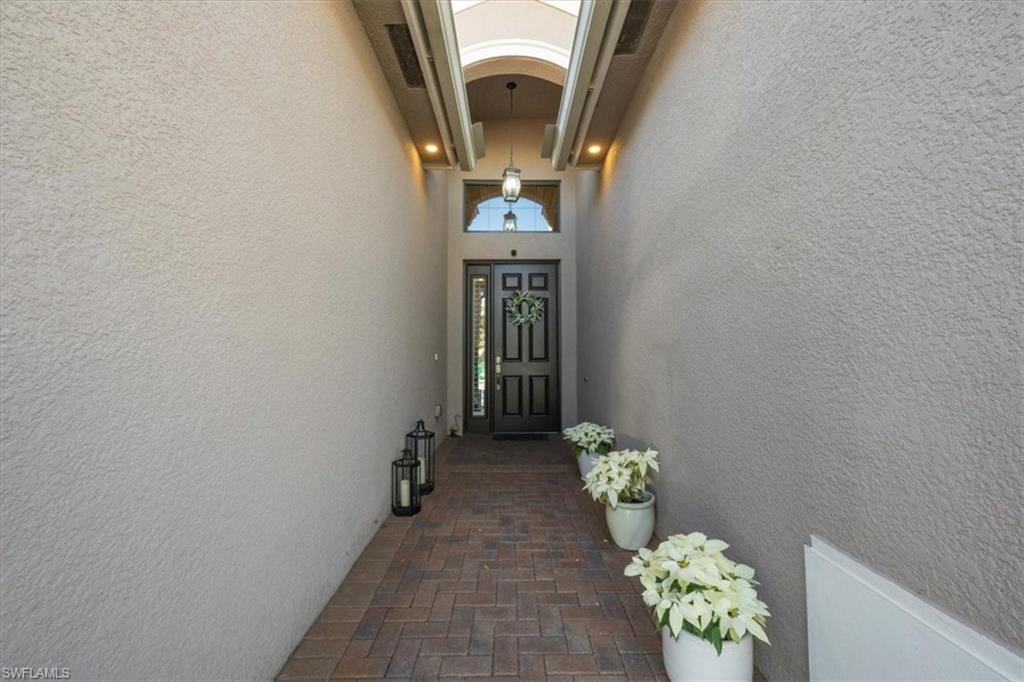 MARBELLA ISLES - Residential