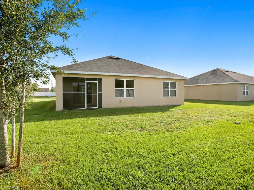 CAPE CORAL - Residential