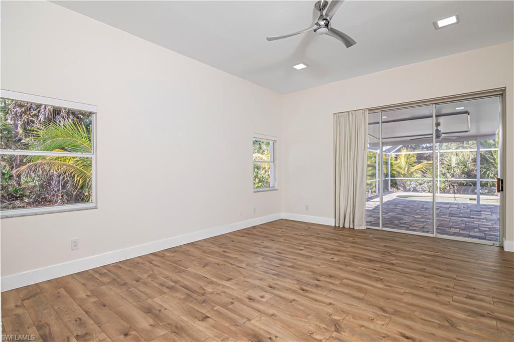 LOGAN WOODS - Residential