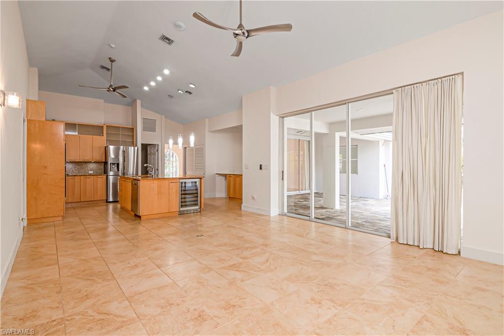 LOGAN WOODS - Residential