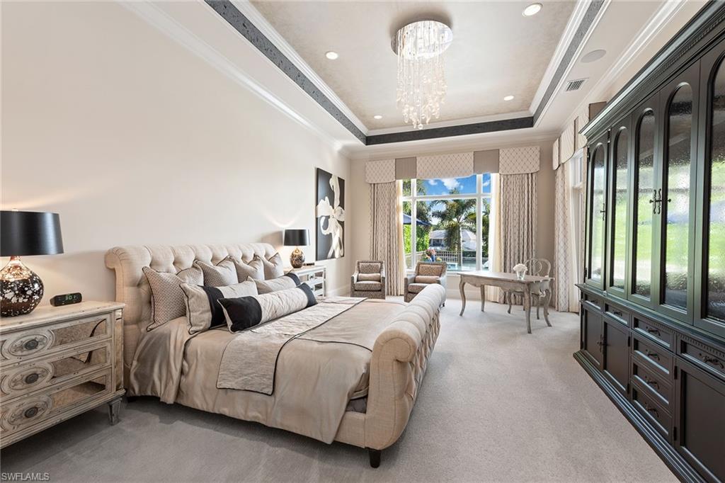 MOORINGS - Residential