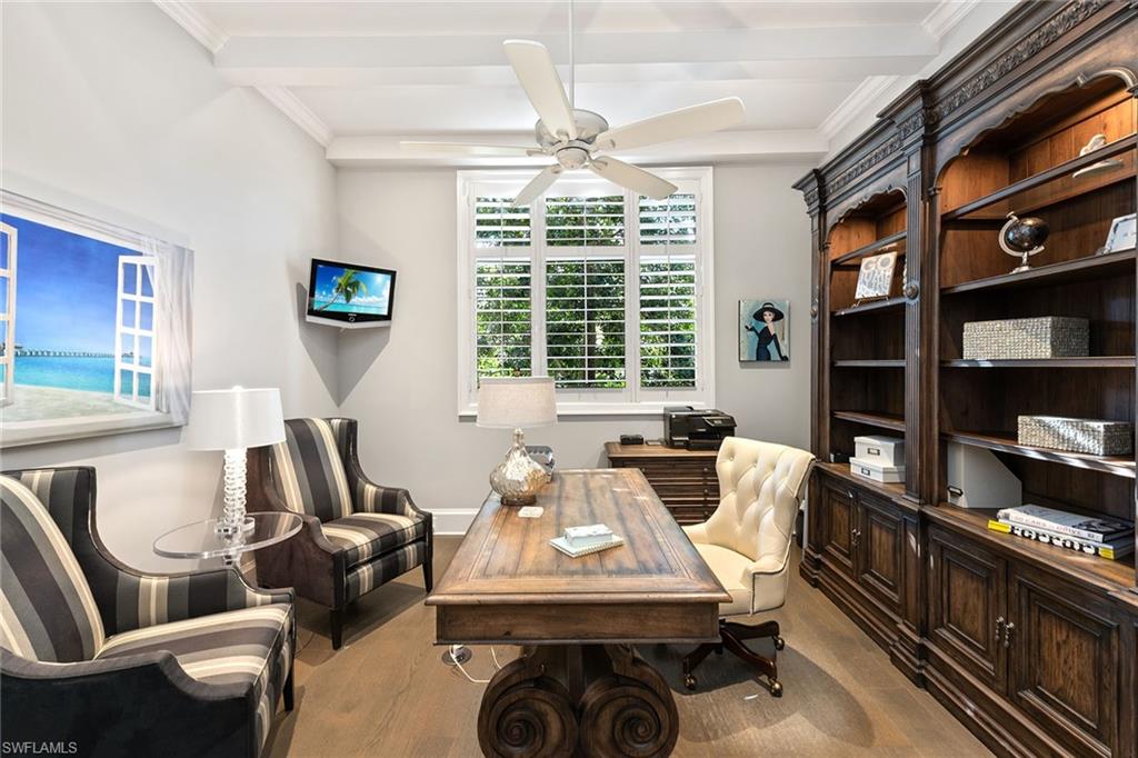 MOORINGS - Residential