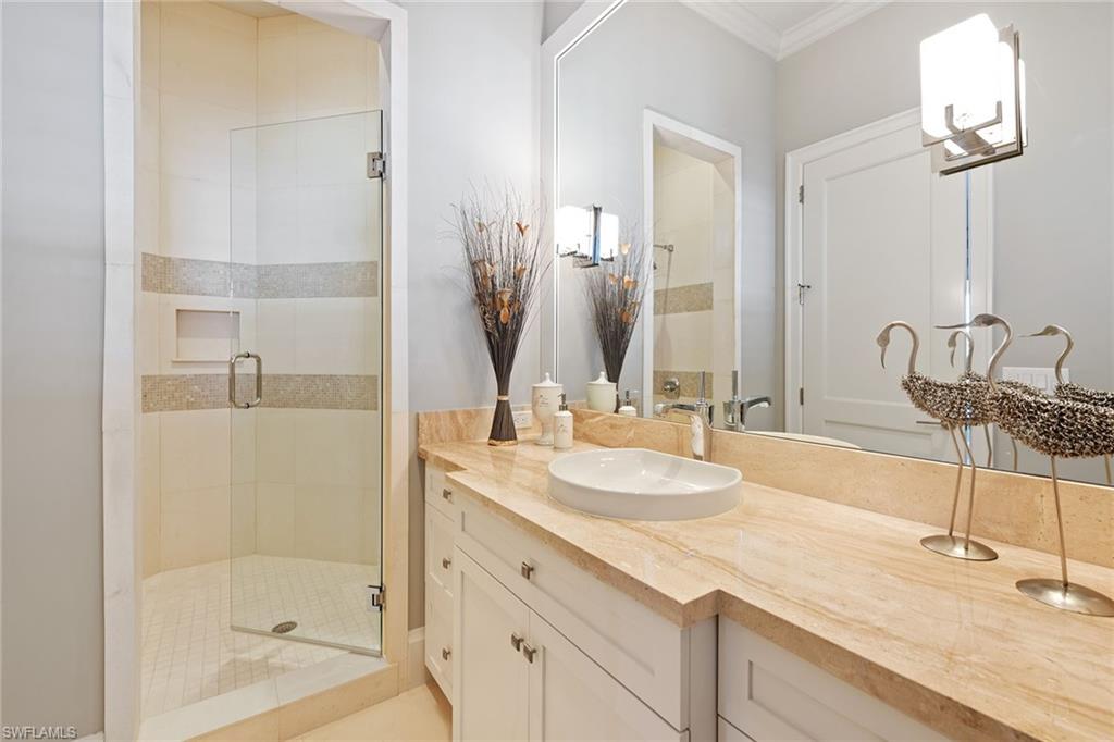 MOORINGS - Residential