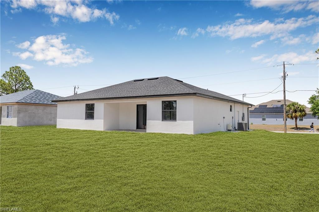 LEHIGH ACRES - Residential