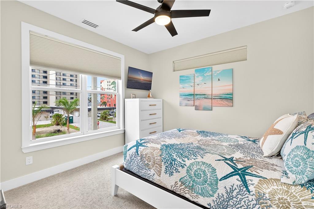 ISLAND SHORES - Residential