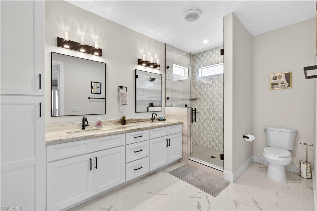 ISLAND SHORES - Residential