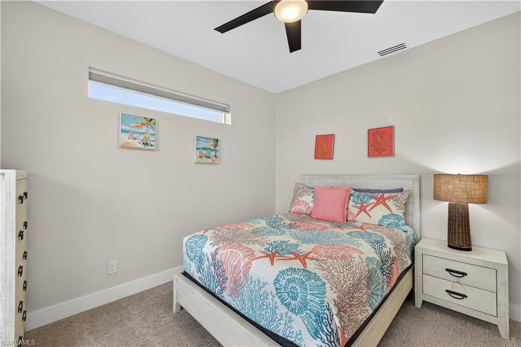 ISLAND SHORES - Residential