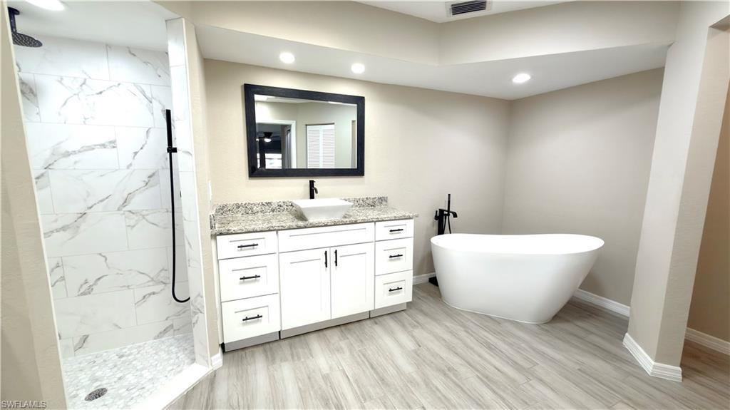 PORT CHARLOTTE - Residential