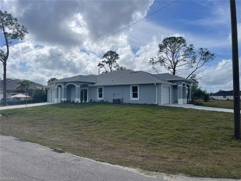 A home in LEHIGH ACRES