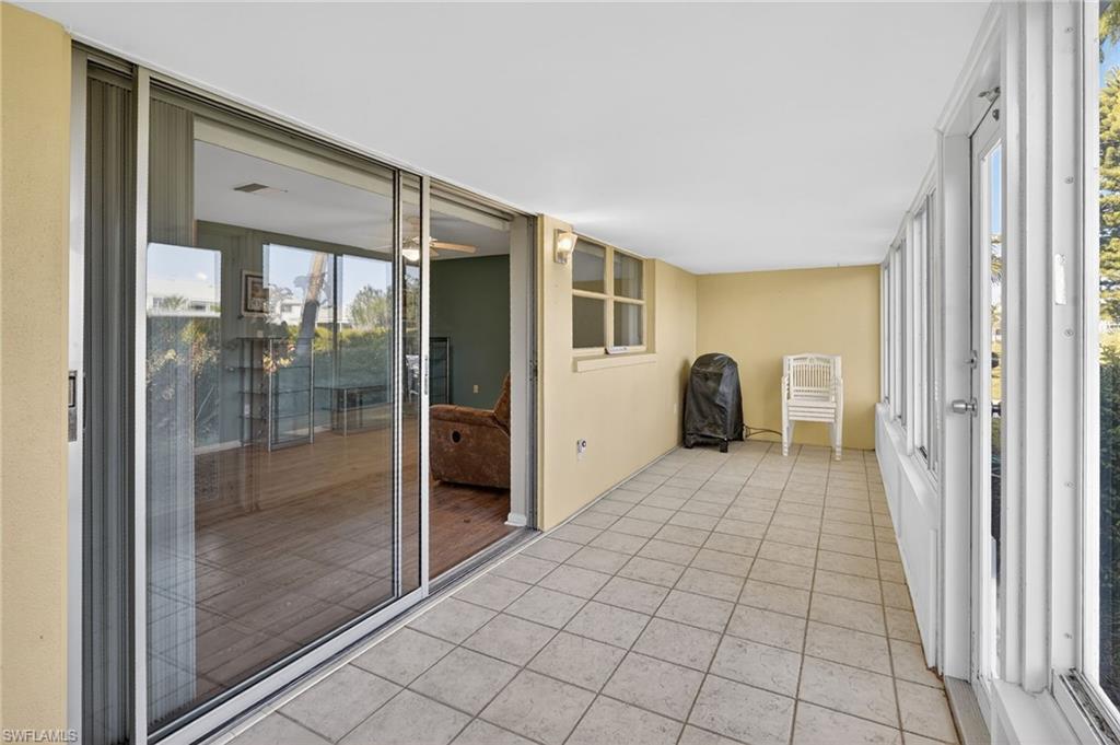 CYPRESS LAKES MANOR CONDOMINIUM - Residential