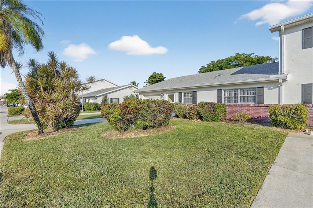 CYPRESS LAKES MANOR CONDOMINIUM - Residential