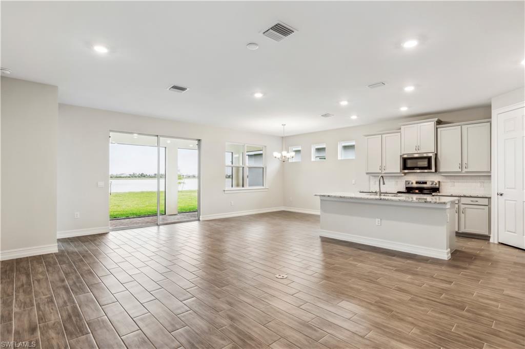 STONEWATER - Residential