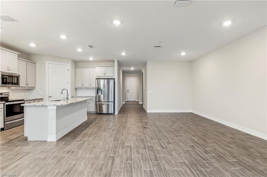 STONEWATER - Residential