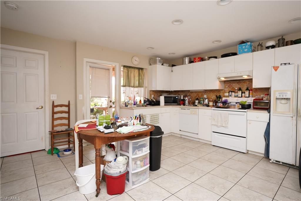 GOLDEN GATE CITY - Residential