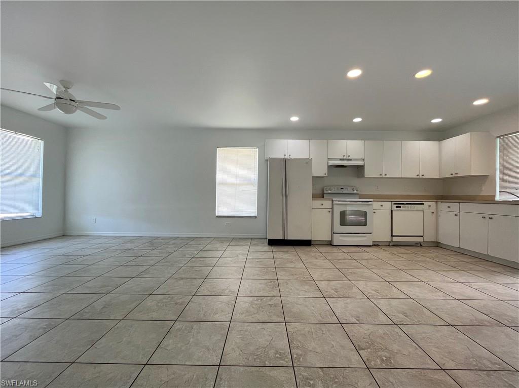 GOLDEN GATE CITY - Residential