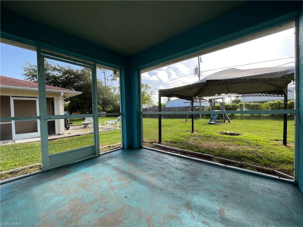 GOLDEN GATE CITY - Residential