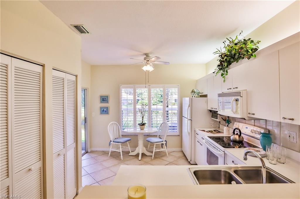 VILLAGES AT EMERALD BAY - Residential