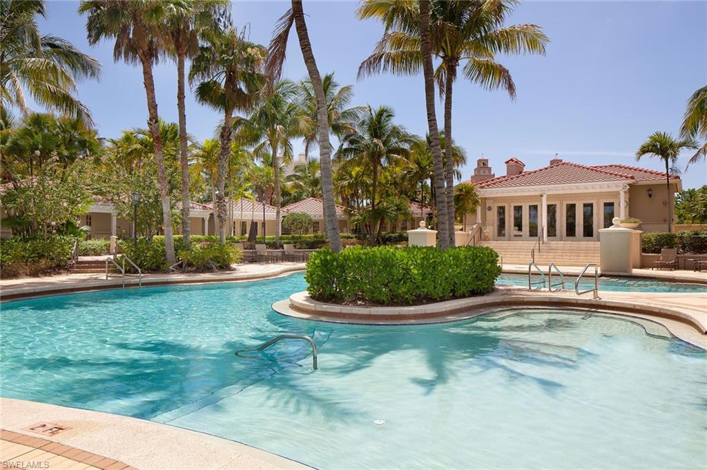 TRIESTE AT BAY COLONY - Residential