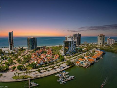 A home in NAPLES