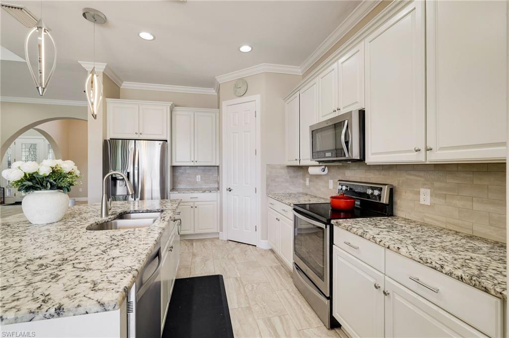 HAMPTON PARK - Residential