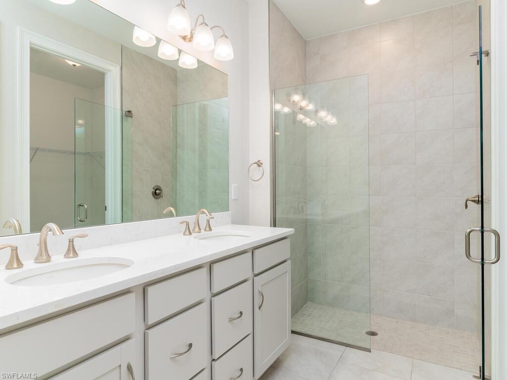 ENBROOK - Residential