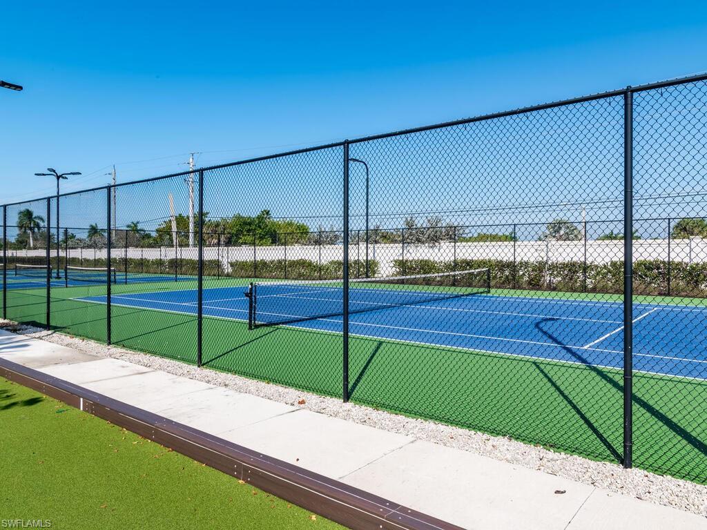 ENBROOK - Residential