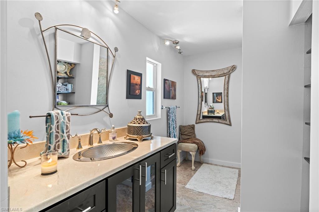 MARCO ISLAND - Residential