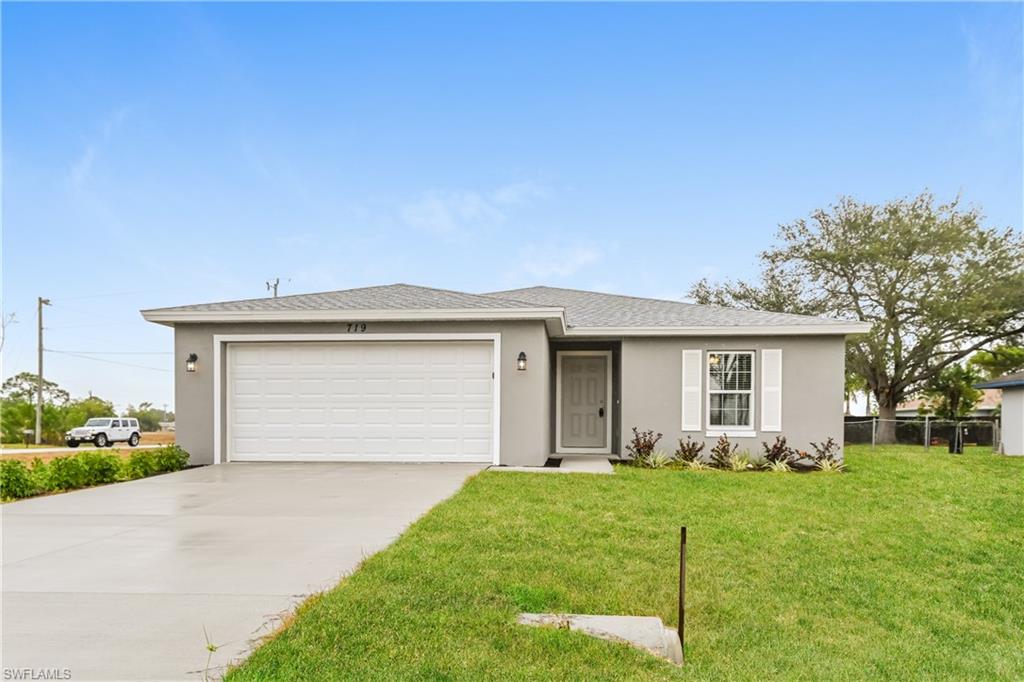 CAPE CORAL - Residential