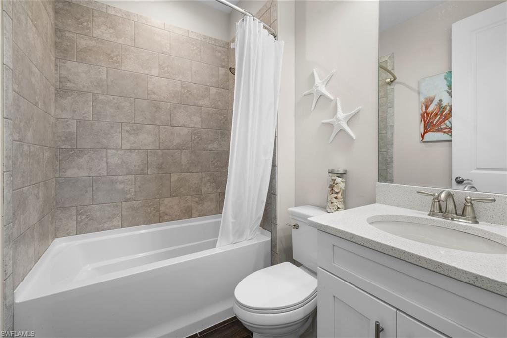 ESPLANADE - Residential