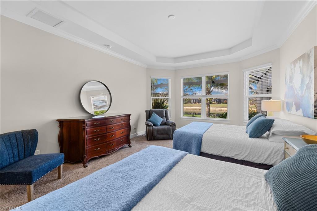 ESPLANADE - Residential